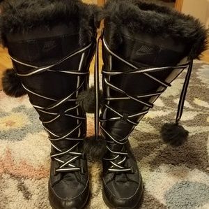 Nike winter boots